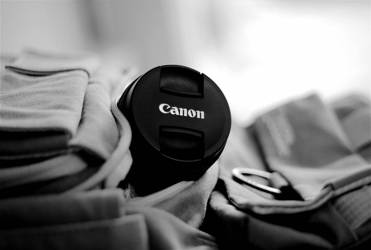   hand  creative  camera  photography  — free black and white photo