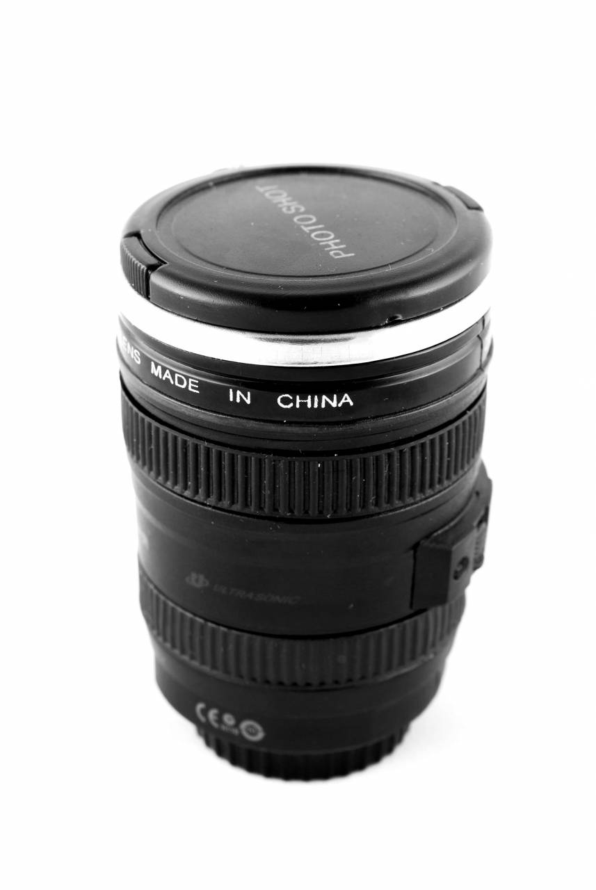   photographer  glass  closeup  product  — free black and white photo