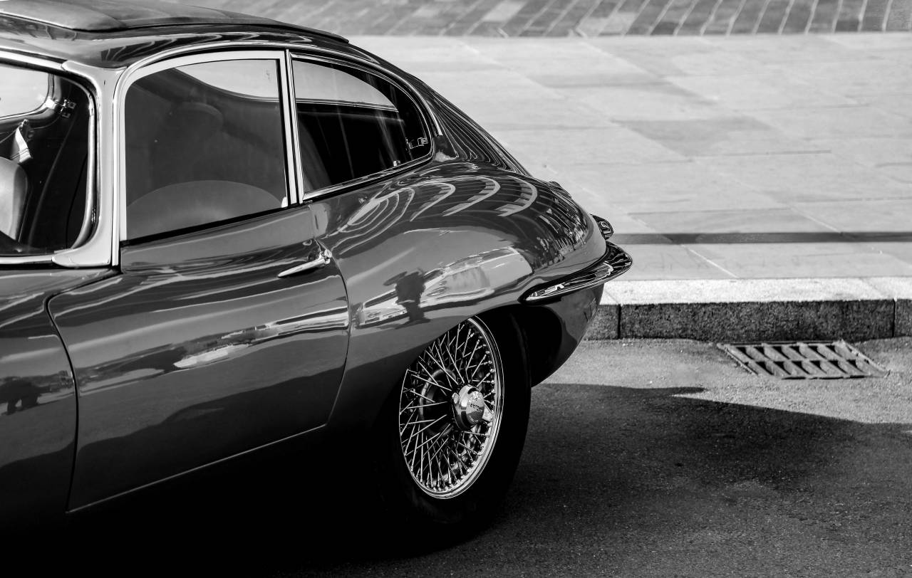 Classic Black Jaguar Car Free Stock Photo - NegativeSpace — free black and white photo