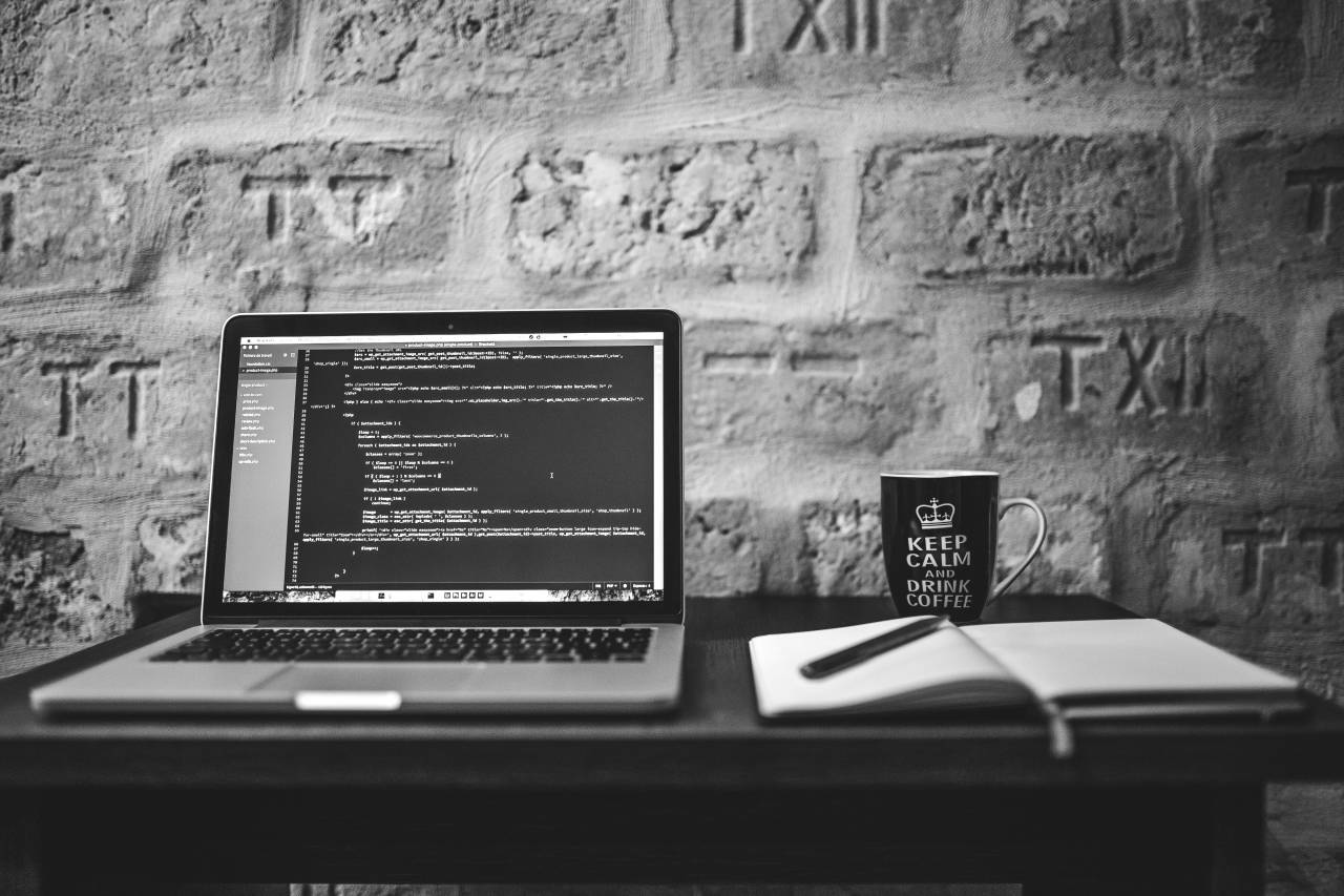 Laptop Coffee Notepad Free Stock Photo - NegativeSpace — free black and white photo