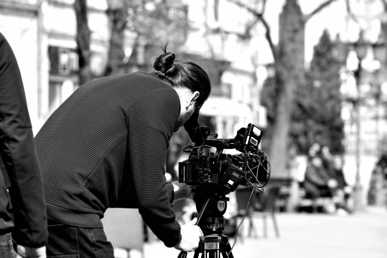 recording camera street worker equipment tripod employment television kb — free black and white photo