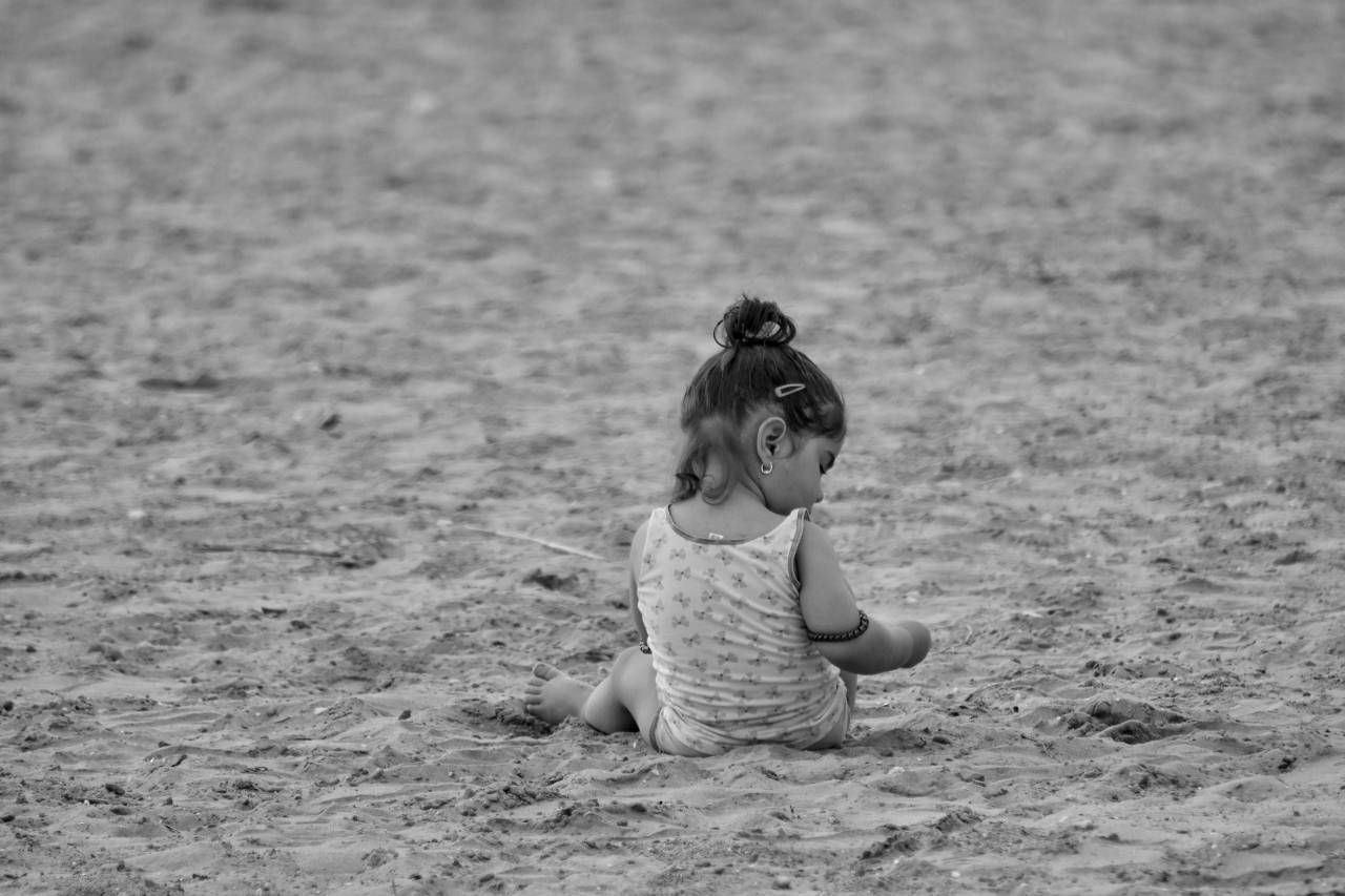 beach toddler pretty sand vacation child fun seashore  children — free black and white photo