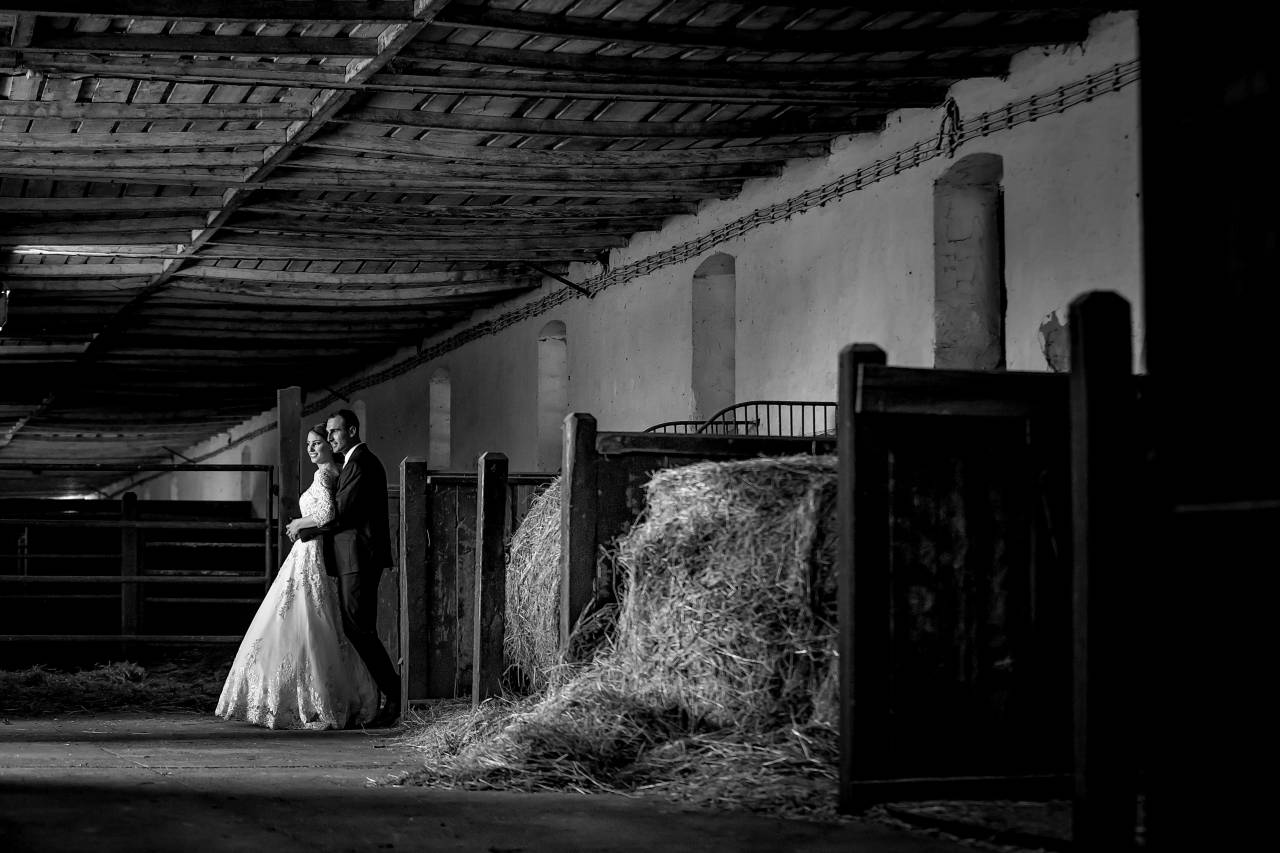 inside barn ranch indoors husband wife farmhouse bride — free black and white photo