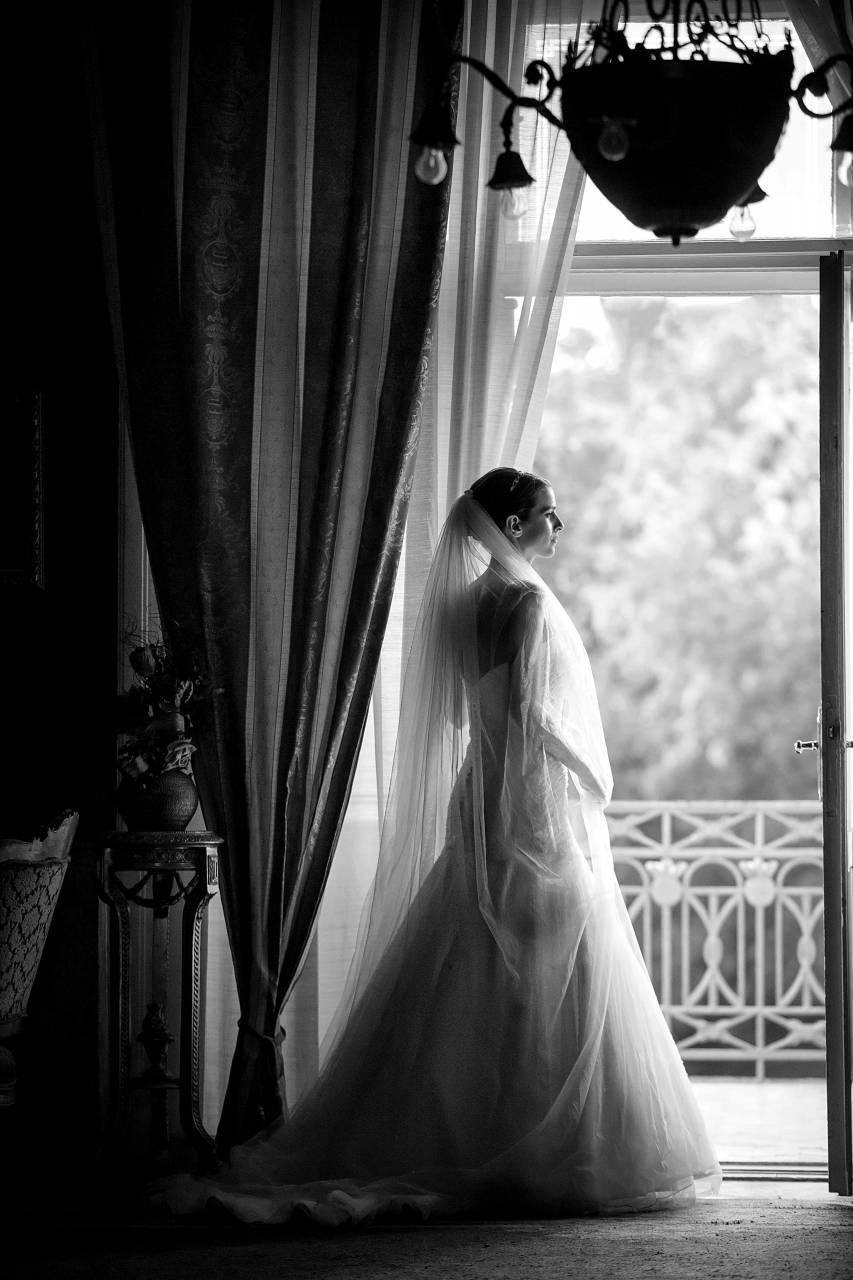 luxury living balcony wait bride monochrome  — free black and white photo