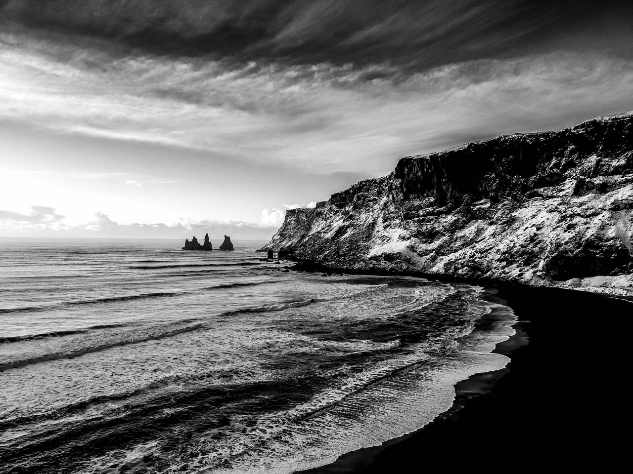 ?Black? Sand Beach  — free black and white photo