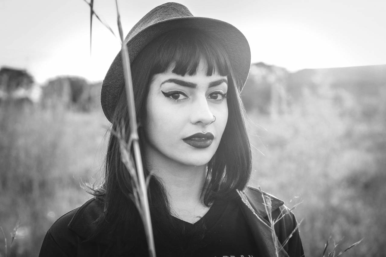 Woman Wearing Hat  — free black and white photo