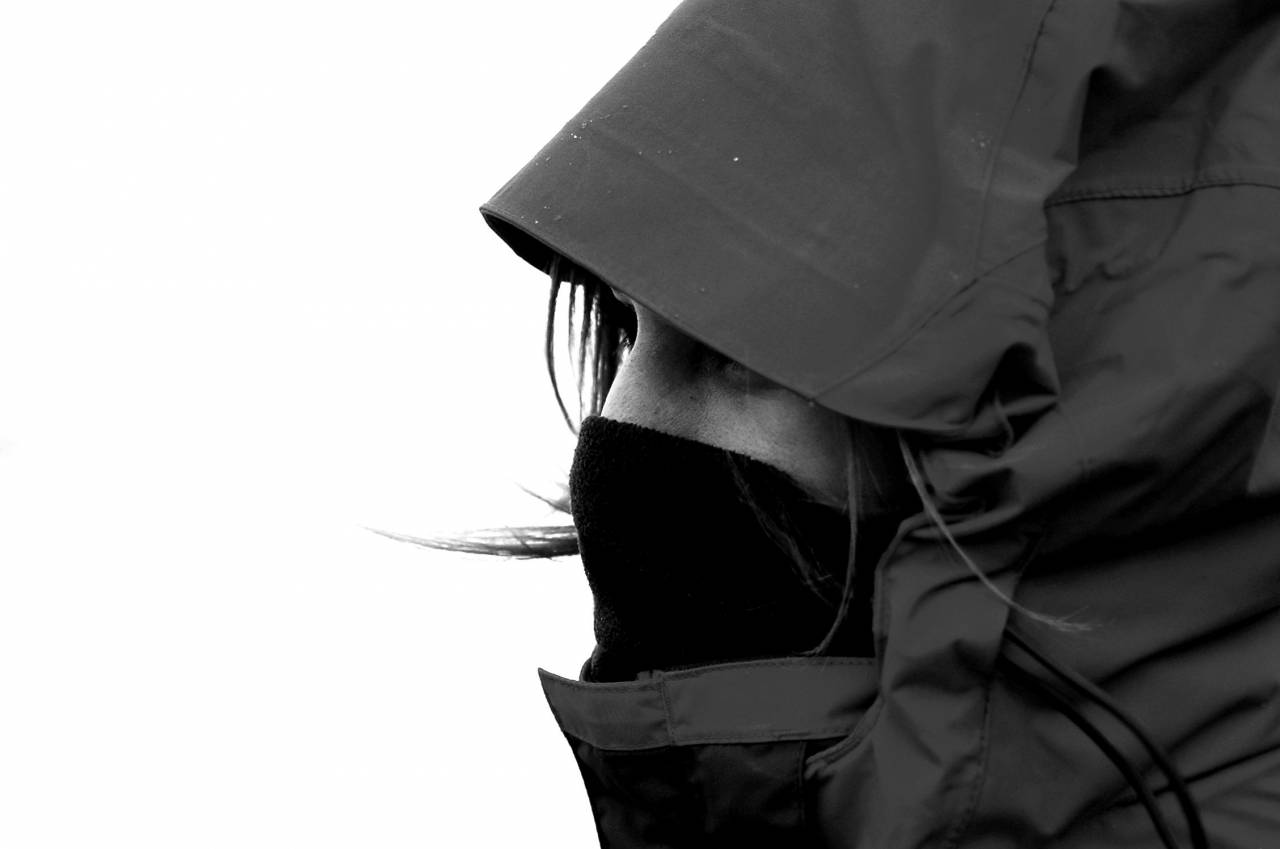   hand  person  mountain  cold  black and  — free black and white photo