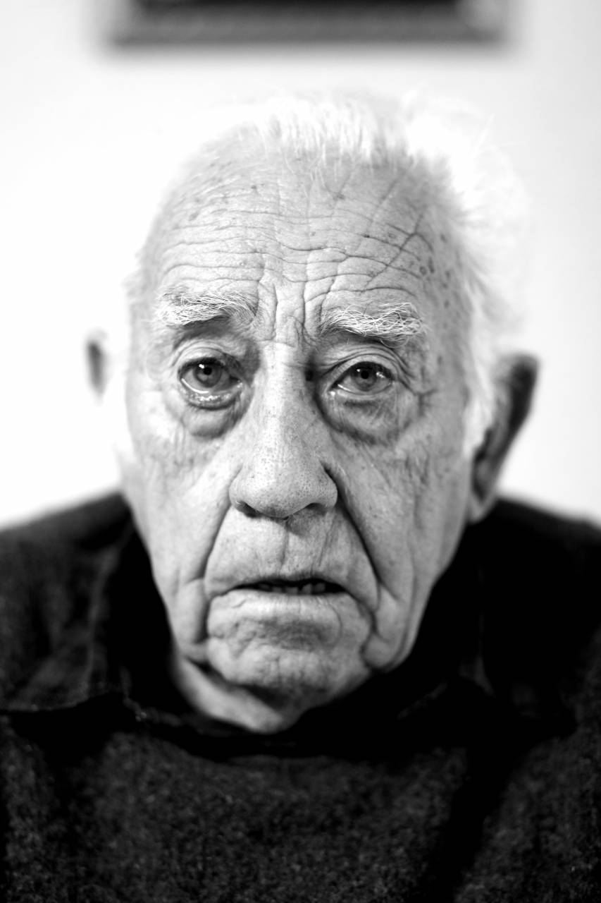   man  person  black and white  old  male  — free black and white photo