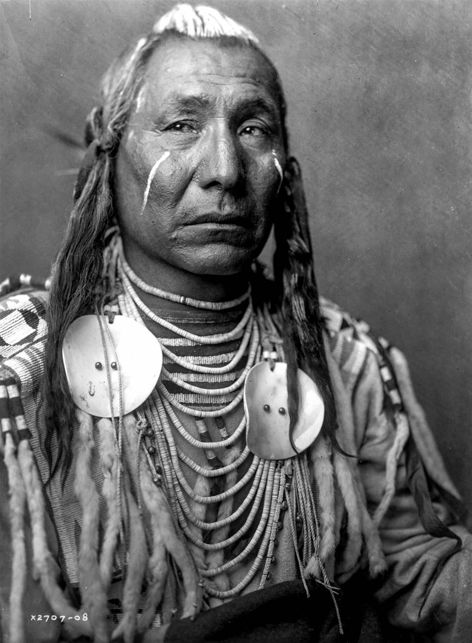   man  person  black and white  people  — free black and white photo