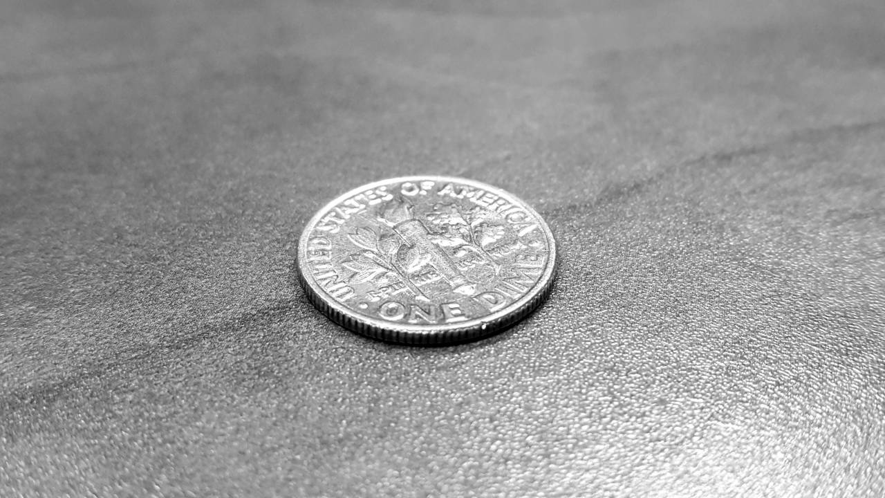   metal  usa  america  money  circle  cash  — free black and white photo