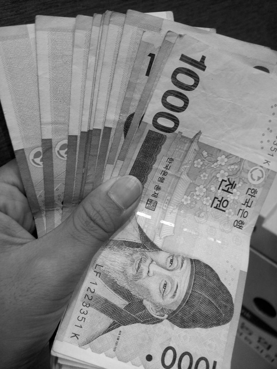   paper  material  cash  art  currency  — free black and white photo