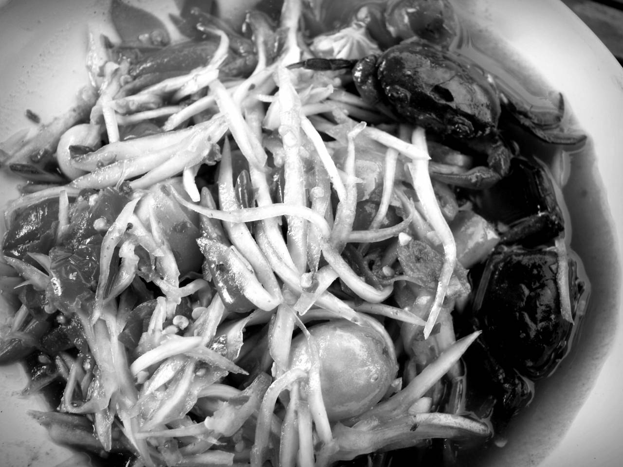   nature  white  fruit  sweet  dark  bean  — free black and white photo