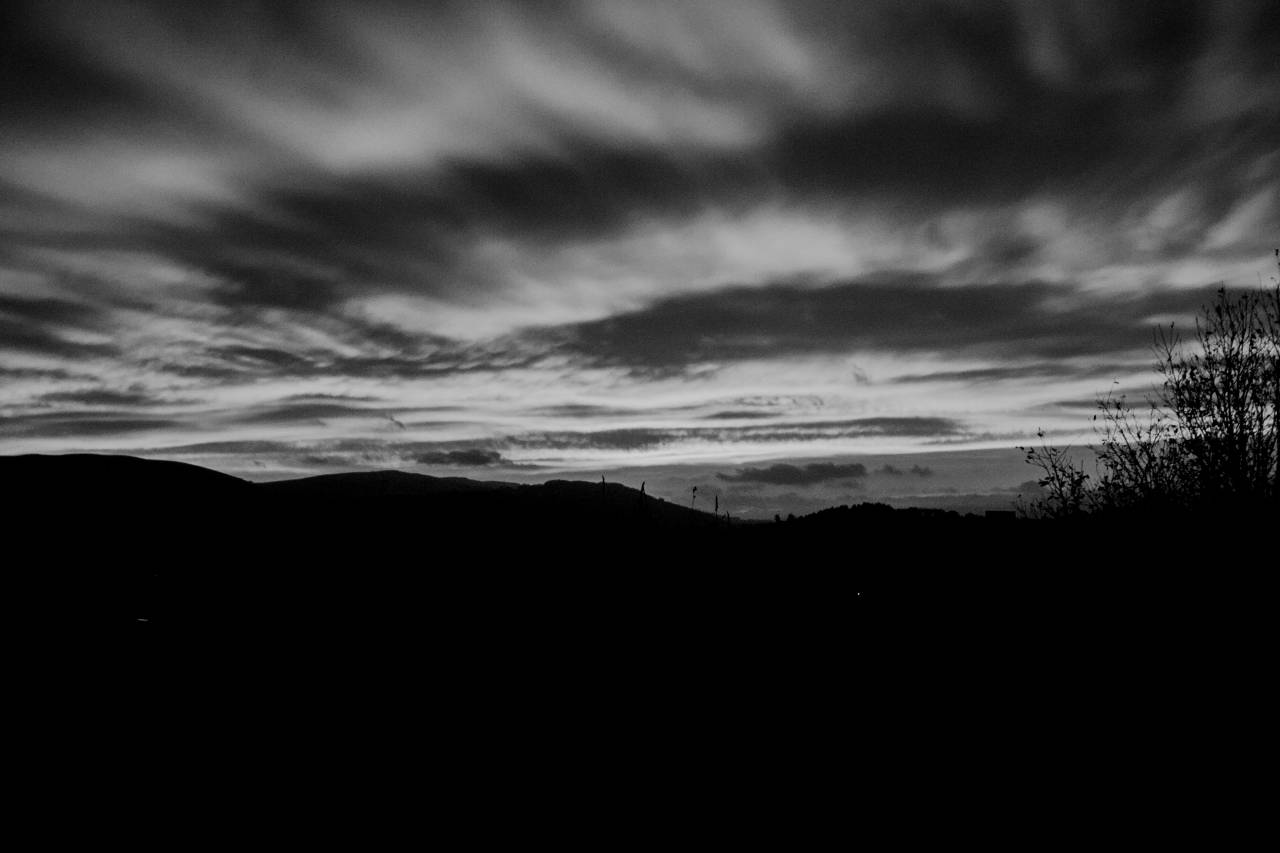   silhouette  cloud  sunrise  sunset  sunlight  — free black and white photo