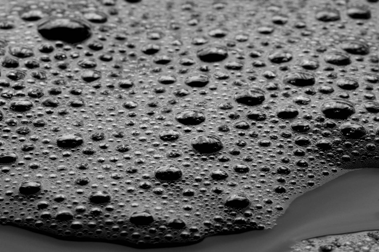   water  coffee  texture  purple  foam  pentax  — free black and white photo