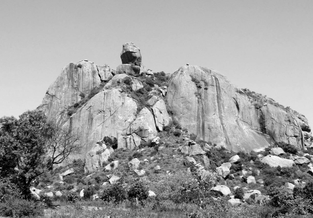   landscape  nature  hill  valley  mountain  — free black and white photo