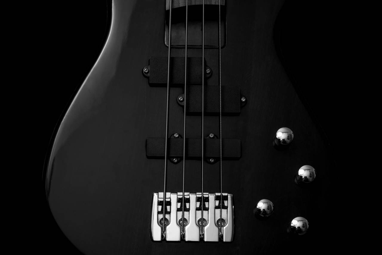   rock  music  acoustic guitar  metal  black  — free black and white photo
