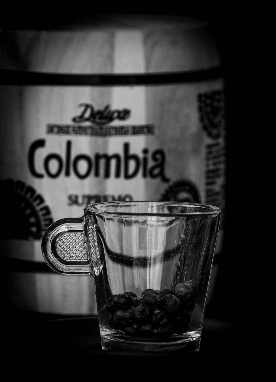   glass  dry  aroma  cup  drink  espresso  — free black and white photo
