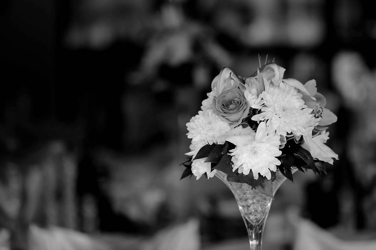 flower crystal vase chrysanthemum flowers rose bouquet wedding decorative  — free black and white photo