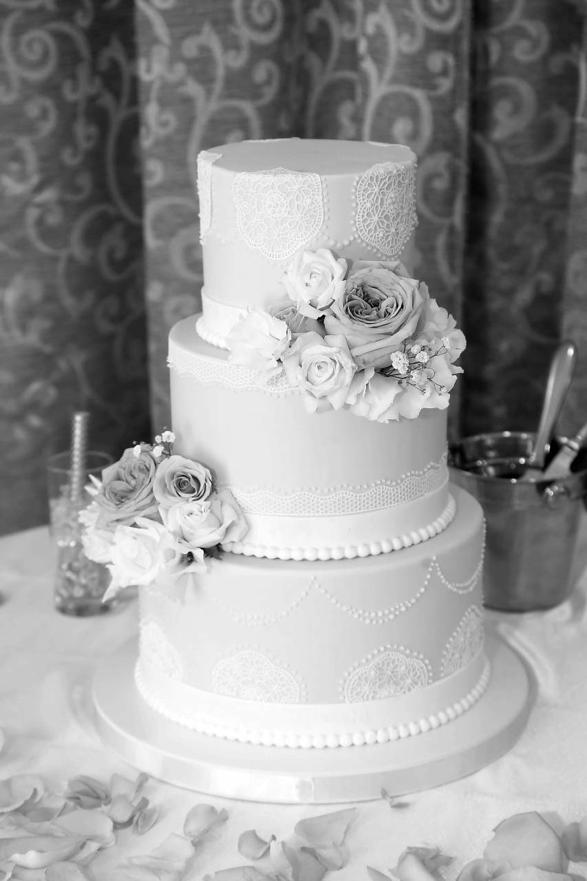cake pastry romance luxury baked celebration goods — free black and white photo