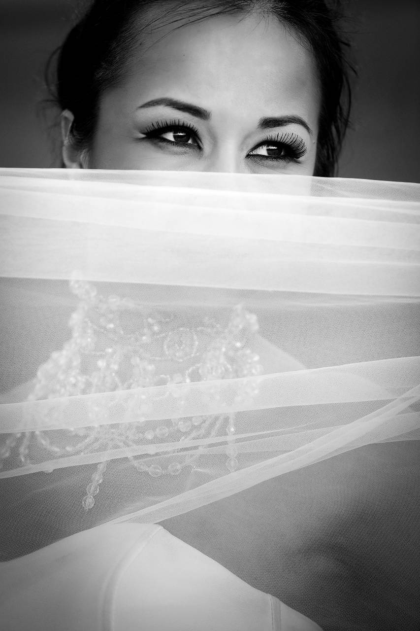 veil face eyes eyelashes cosmetics bathroom makeup  — free black and white photo