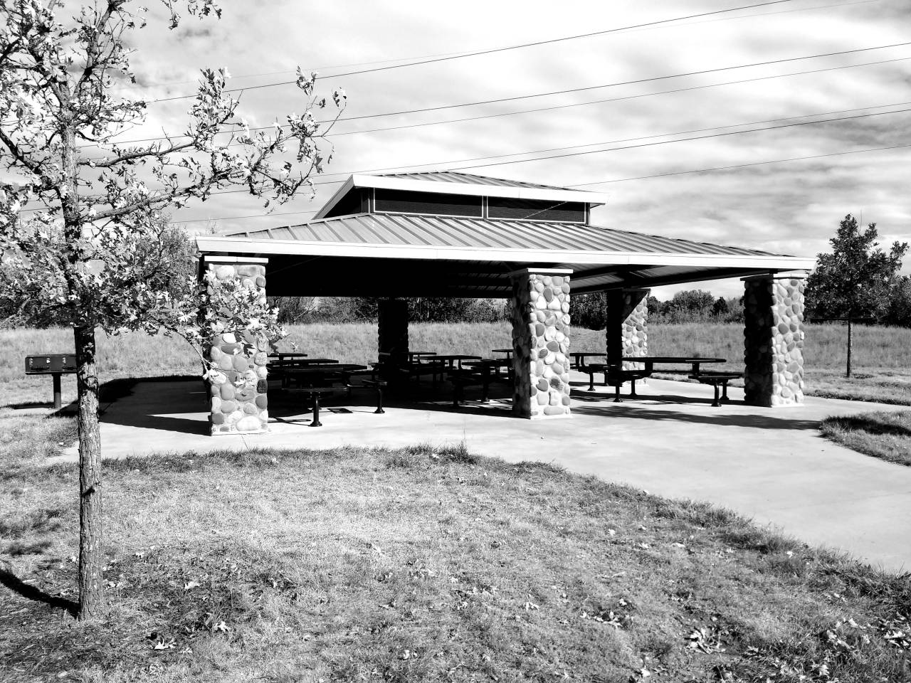 Covered Picnic Area   Photos Public Domain — free black and white photo