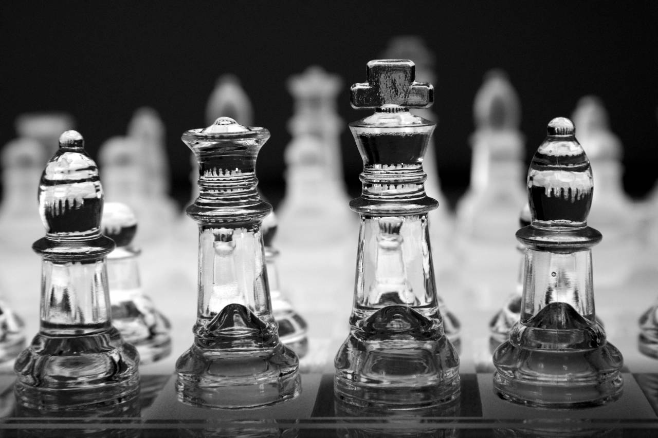   black and white  play  recreation  lady  — free black and white photo