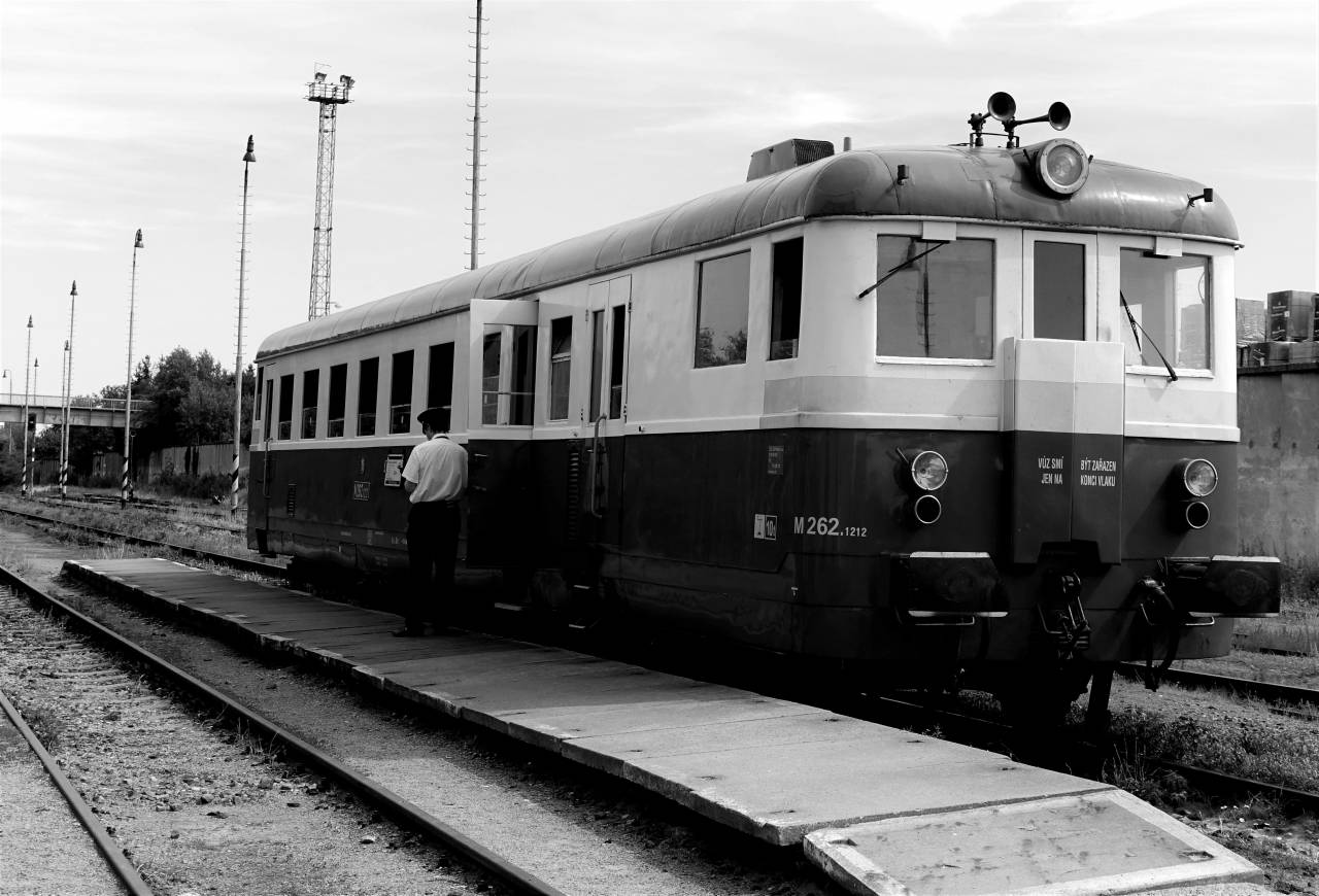   black and white  track  train station  — free black and white photo