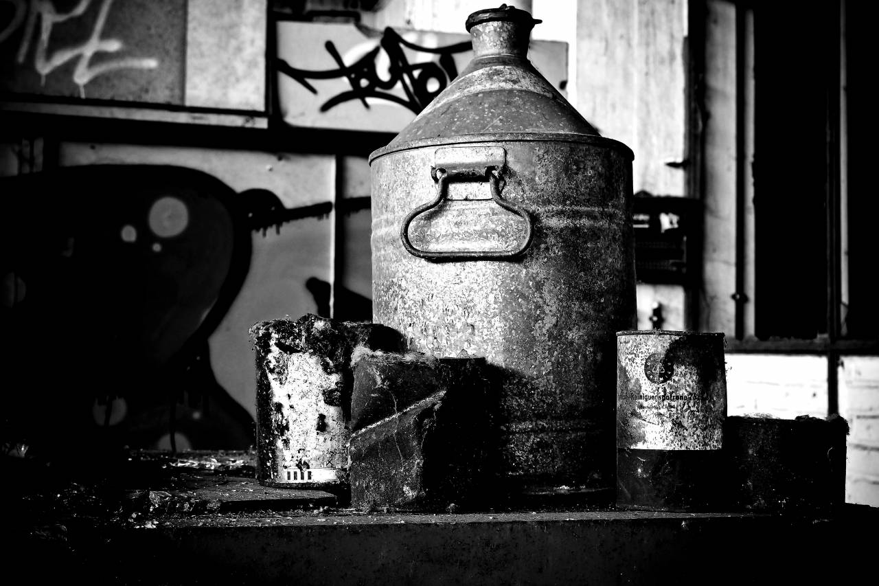   light  black and white  architecture  — free black and white photo