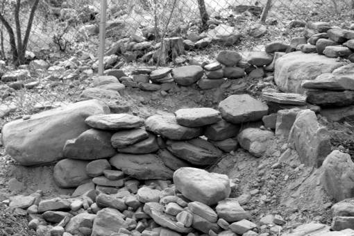  rock  stone wall  material  rubble  geology 
